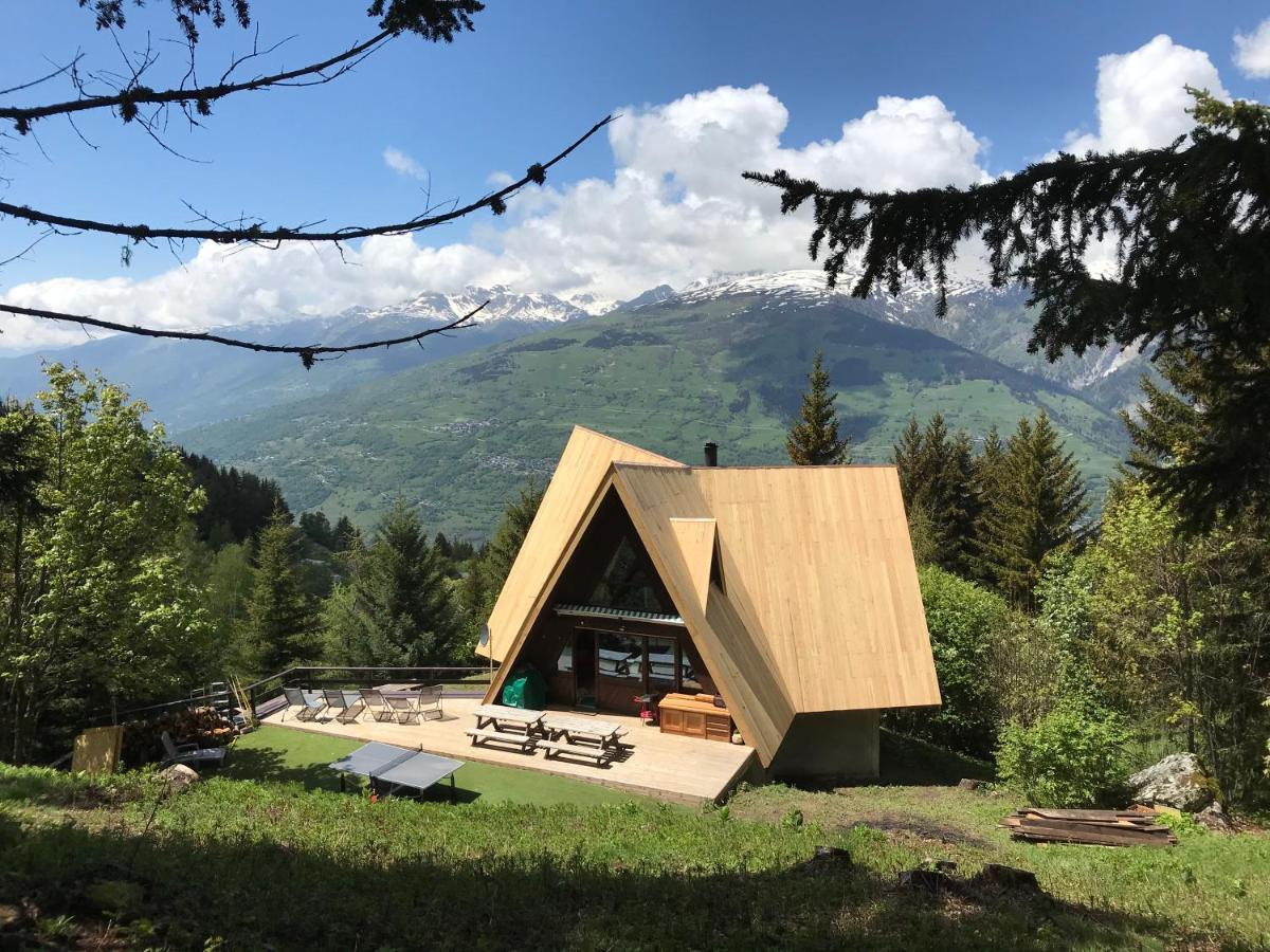 Le Chalet Pointu De Capucine Villa Bourg-Saint-Maurice Luaran gambar